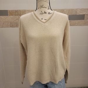 Eddie Bauer v-neck sweater